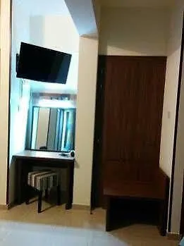 Apartamento Lakis Court Lárnaca